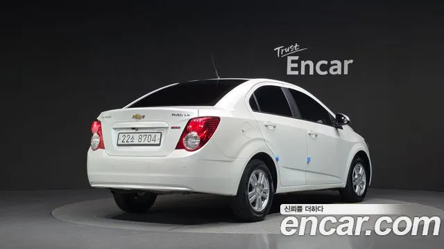 Chevrolet Aveo 2015 thumb 11