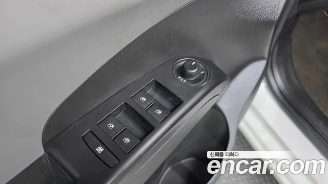 Chevrolet Aveo 2015 thumb 12
