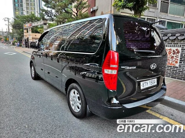 Hyundai Starex 2015 thumb 3