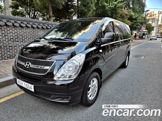 Hyundai Starex 2015 thumb 2