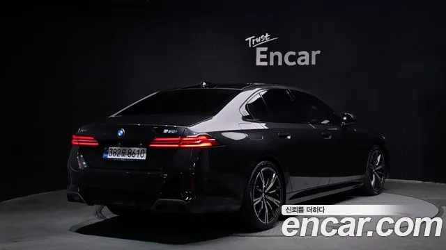 BMW 5 серии 2026 thumb 11