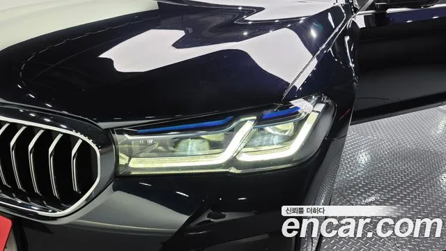 BMW 5 серии 2021 thumb 8