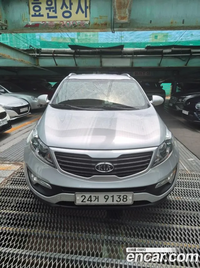 Kia Sportage 2011 thumb 8