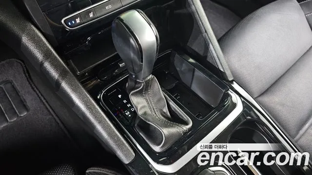 Renault Megane 2019 thumb 3