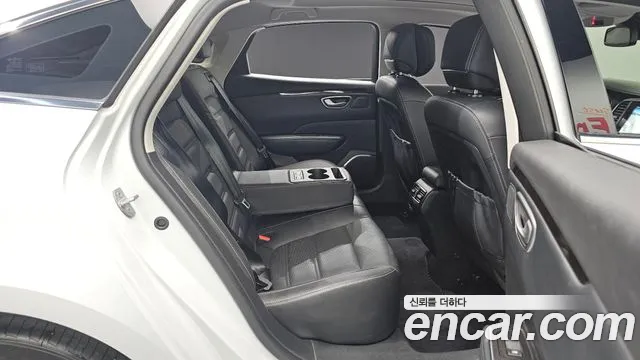 Renault Megane 2019 thumb 10