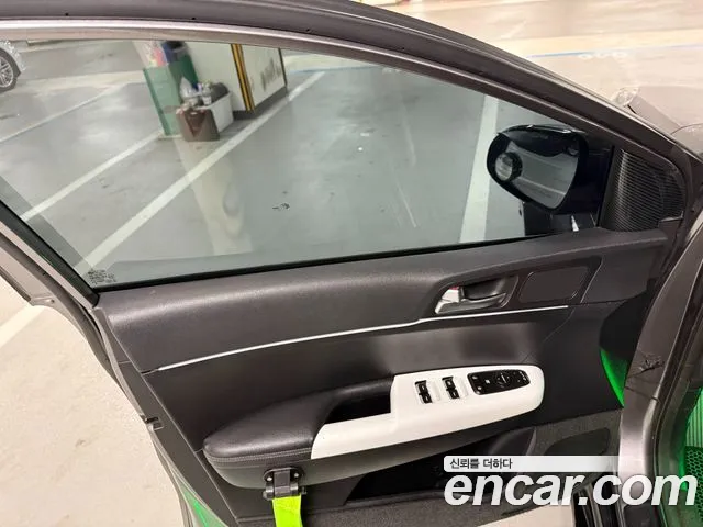 Kia Sportage 2015 thumb 4
