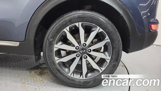 Kia Sportage 2018 thumb 4