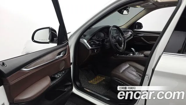 BMW X5 2018 thumb 7