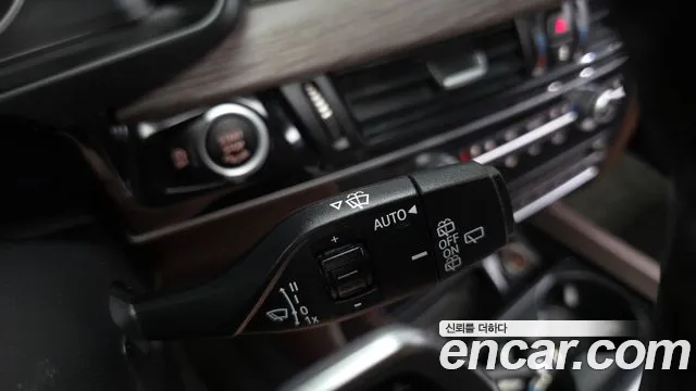BMW X5 2018 thumb 6