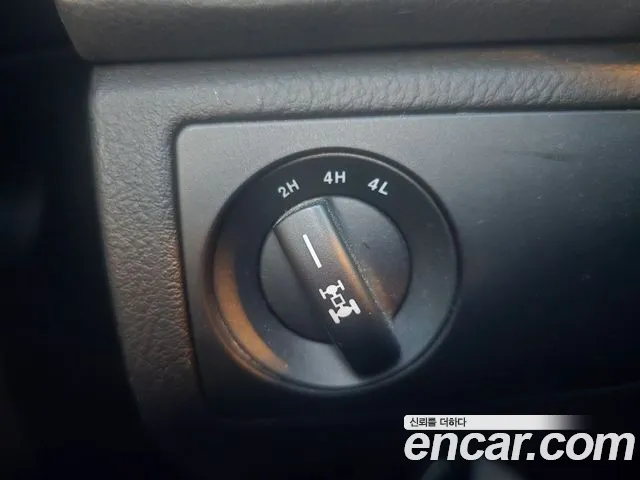 KG_Mobility_Ssangyong Rexton 2014 thumb 6