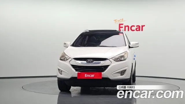 Hyundai Tucson 2011 thumb 9