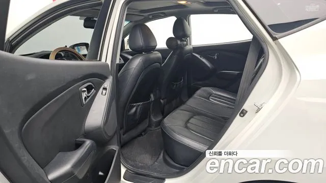 Hyundai Tucson 2011 thumb 6
