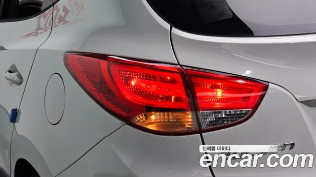 Hyundai Tucson 2011 thumb 10