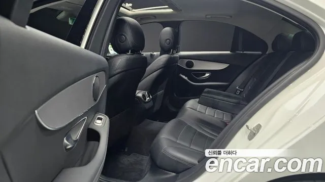 Mercedes-Benz C-Класс 2020 thumb 9