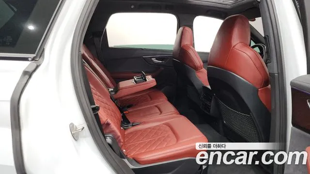 Audi SQ7 2023 thumb 8