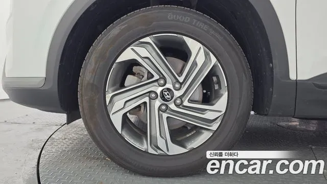 Hyundai Santa Fe 2023 thumb 2