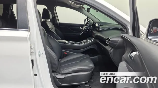 Hyundai Santa Fe 2023 thumb 7