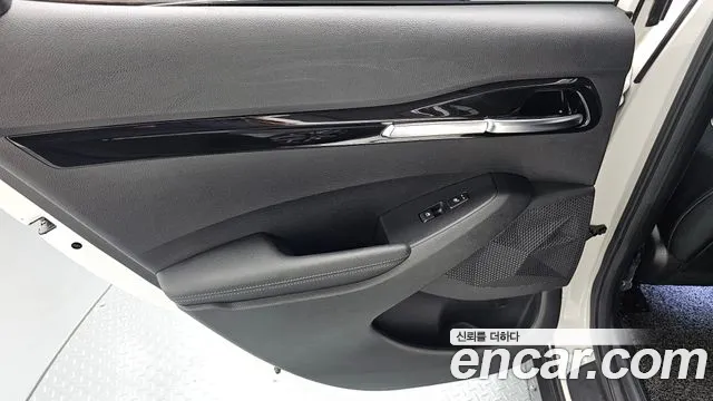 Kia Seltos 2019 thumb 8
