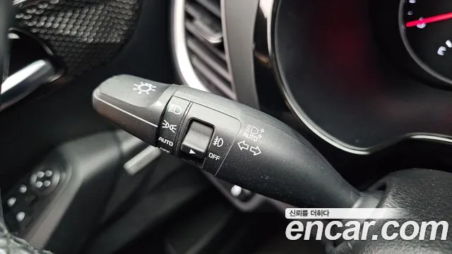 Kia Seltos 2019 thumb 10