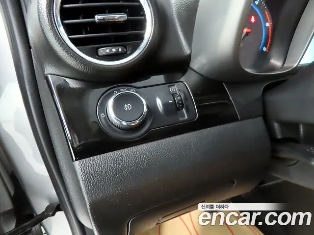 Chevrolet Orlando 2015 thumb 4