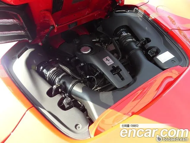 Ferrari 488 2019 thumb 6