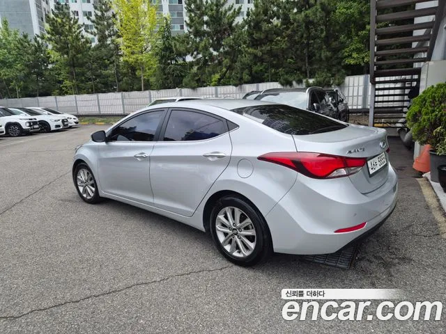 Hyundai Avante 2013 thumb 10
