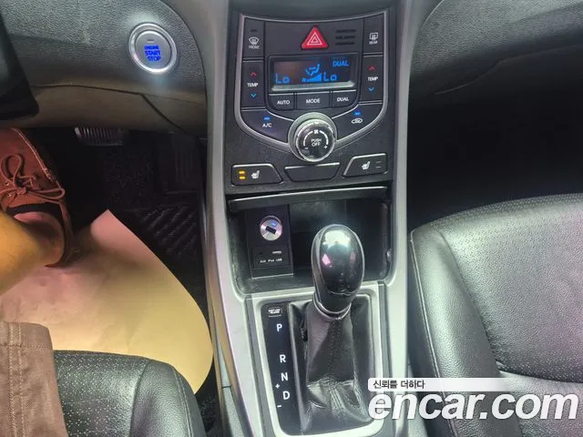 Hyundai Avante 2013 thumb 7