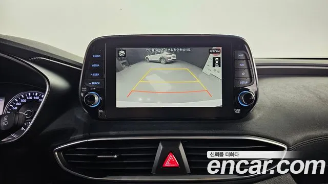 Hyundai Santa Fe 2018 thumb 6