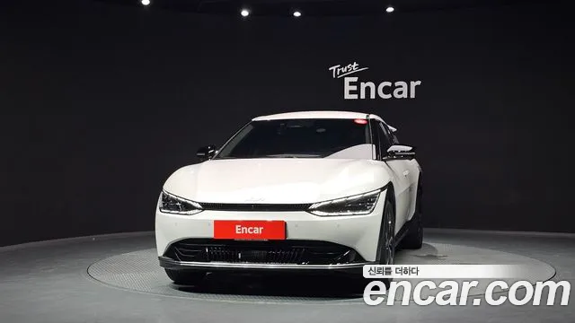 Kia EV6 2023 thumb 4
