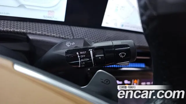 Kia EV6 2023 thumb 3