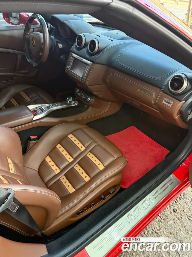 Ferrari California 2009 thumb 10