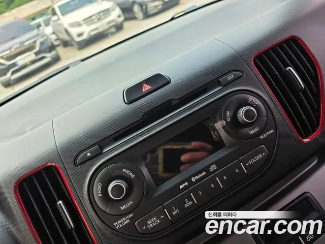 Kia Ray 2015 thumb 11