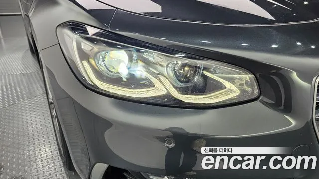 Hyundai Grandeur 2017 thumb 4