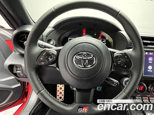 Toyota GT86 2024 thumb 8