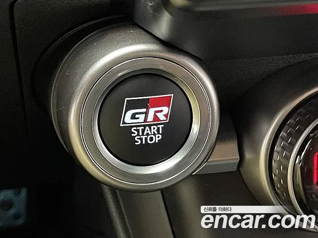 Toyota GT86 2024 thumb 5