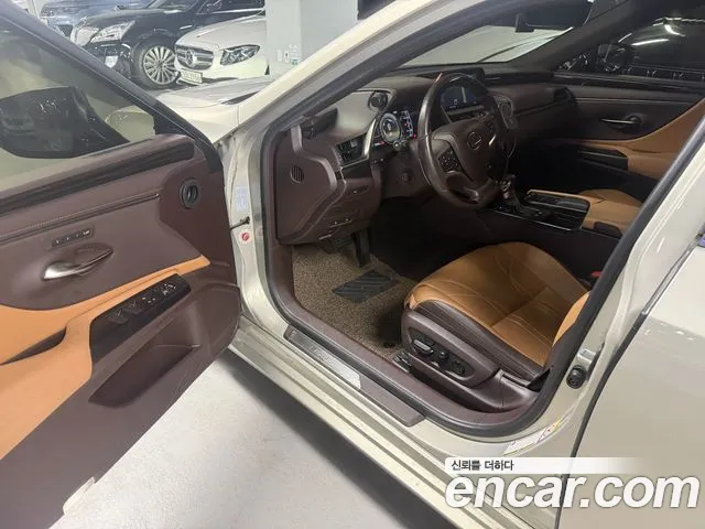 Lexus ES 2018 thumb 7