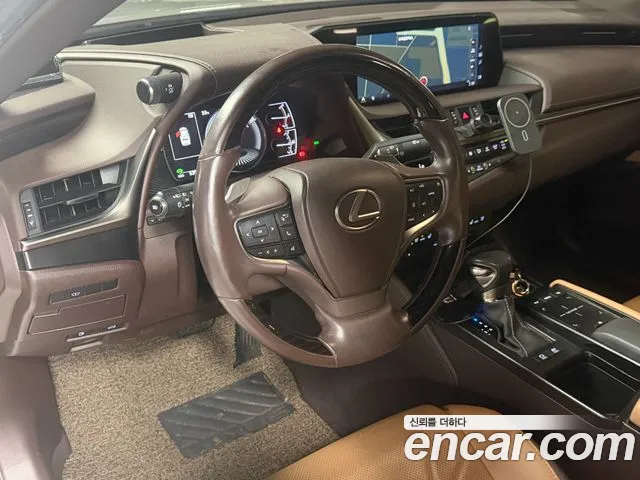 Lexus ES 2018 thumb 3