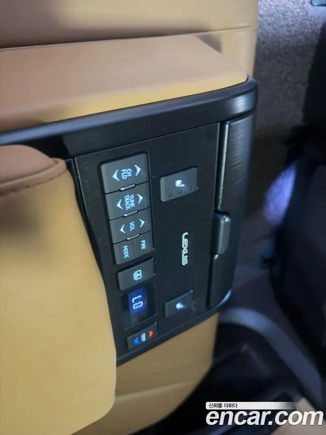 Lexus ES 2018 thumb 6