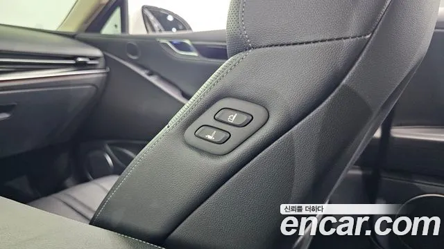Genesis G80 2022 thumb 5