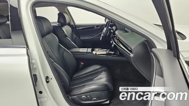 Genesis G80 2022 thumb 6