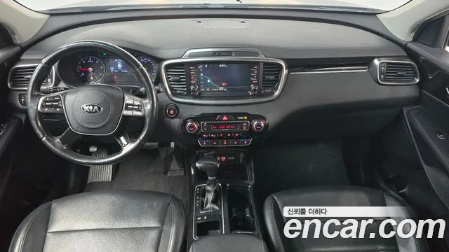 Kia Sorento 2017 thumb 4