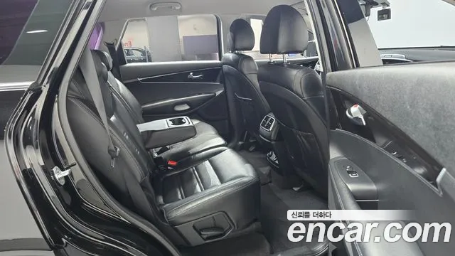 Kia Sorento 2017 thumb 6