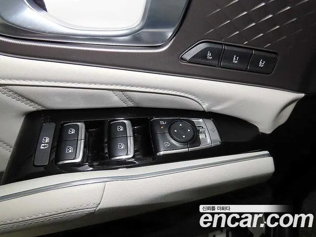 Kia Sorento 2024 thumb 6