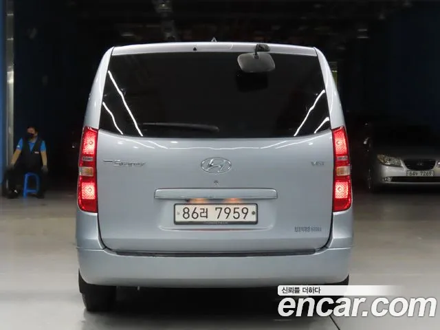 Hyundai Starex 2016 thumb 11