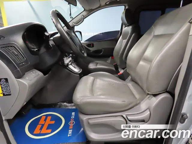 Hyundai Starex 2016 thumb 10