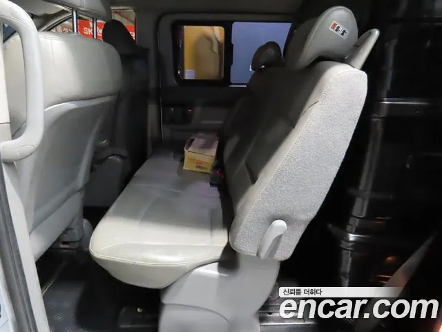 Hyundai Starex 2016 thumb 12