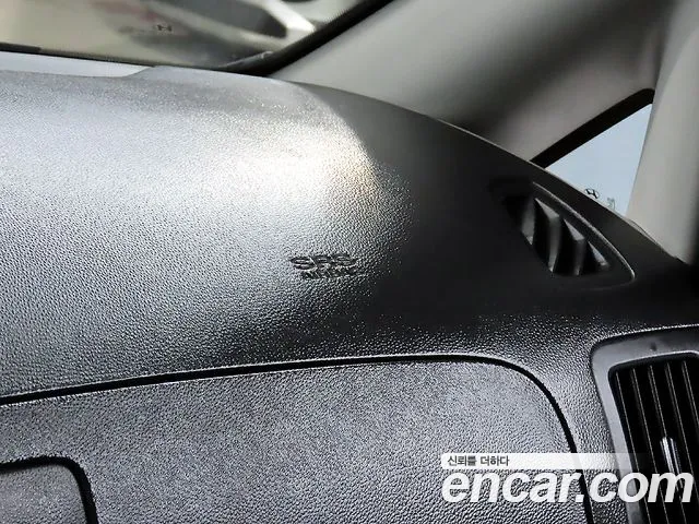 Hyundai Starex 2016 thumb 7
