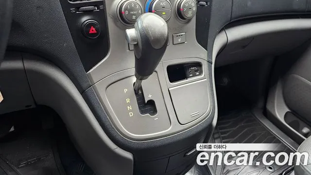 Hyundai Starex 2012 thumb 6