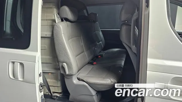 Hyundai Starex 2012 thumb 9