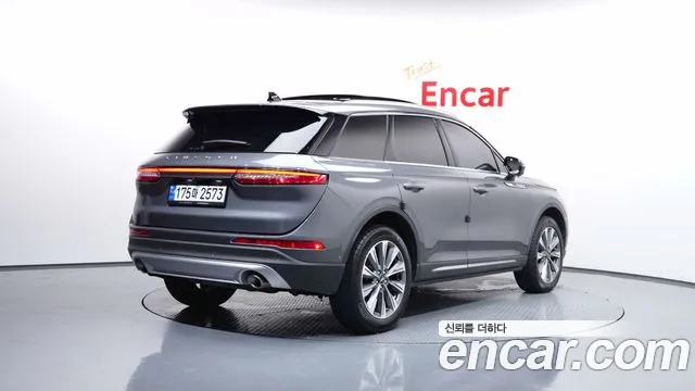 Lincoln Corsair 2022 thumb 3